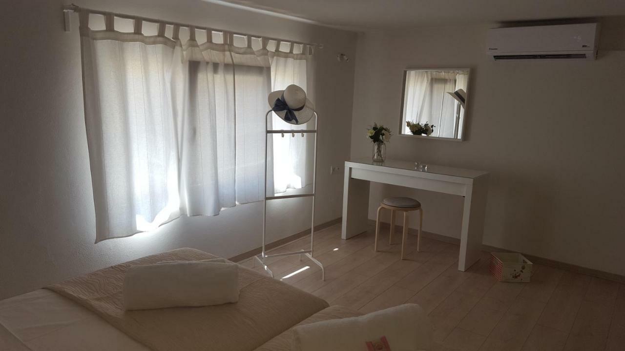 הרקליון Erato Apartment מראה חיצוני תמונה